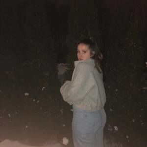 Meet your Posher, Émily